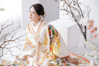 studio Lux(スタジオルクス)_【和装×スタジオ】自然光の入るスタジオを貸切で撮影！