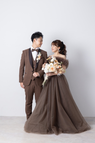 studio Lux(スタジオルクス)_【洋装&times;スタジオ】自然光の入るスタジオを貸切で撮影！