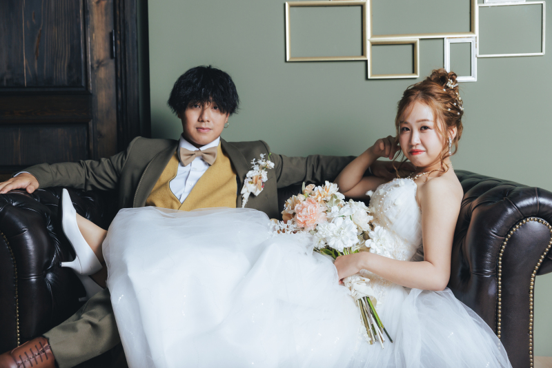 定番のポーズからちょっと変わったポーズまでコントラストのあるお写真をお届けします!