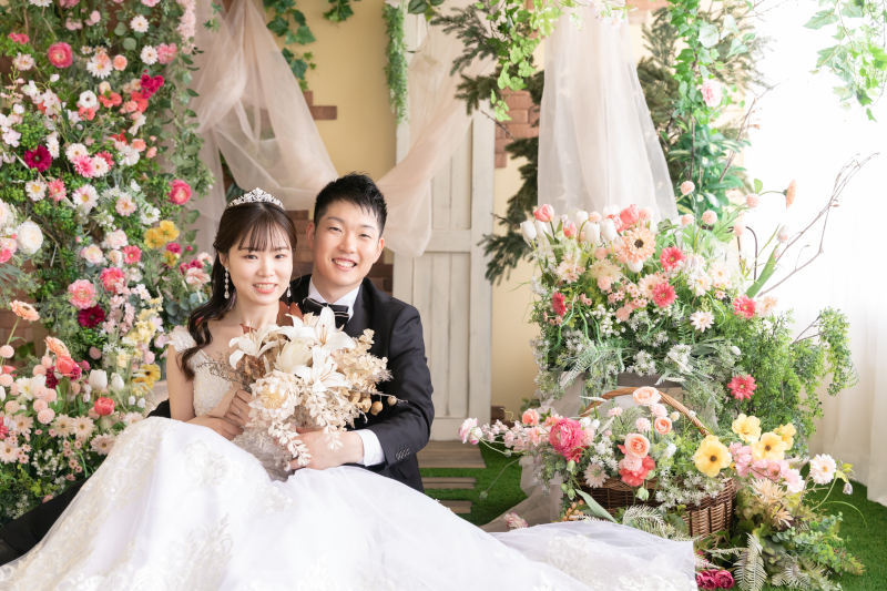 【スタジオ+ロケーション撮影】3着プラン!!ドレスも和装も組み合わせ自由!スタジオもロケーションもどちらも撮影ができる!