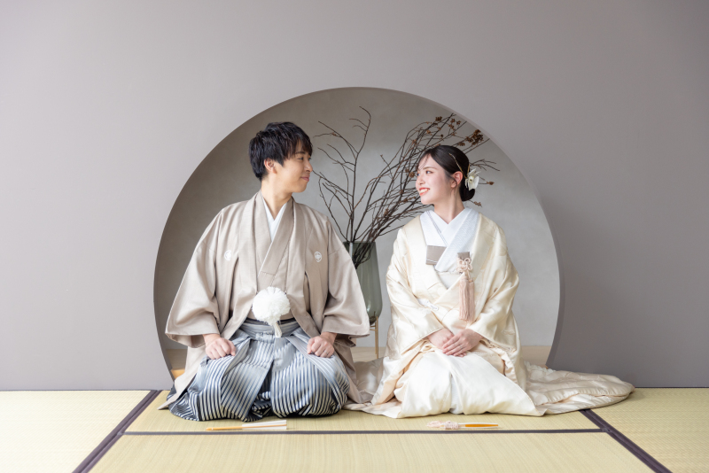 挙式をされる方へ【結婚式で使えるデータお急ぎ納品★2面アルバム付き】ドレスも和装も選べる1点スタジオ撮影プラン♪115,000円