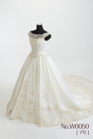 ウェディングドレス