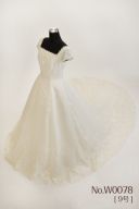 ウェディングドレス