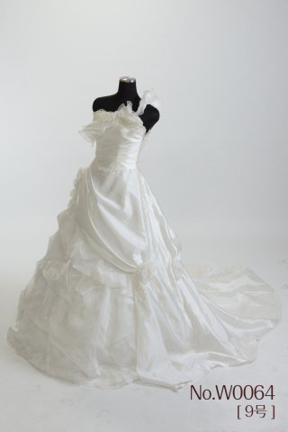 ウェディングドレス