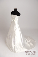 ウェディングドレス