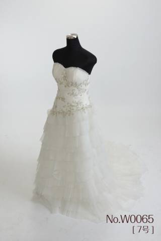 ウェディングドレス