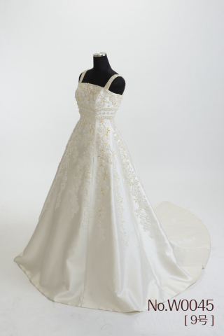 ウェディングドレス