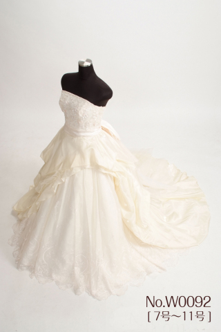 ウェディングドレス