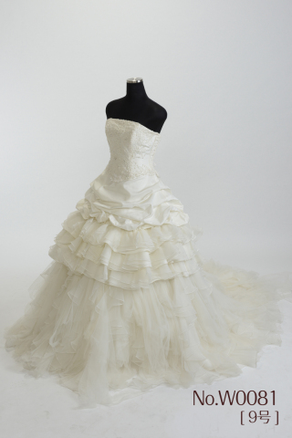 ウェディングドレス