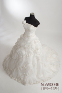 ウェディングドレス