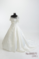 ウェディングドレス