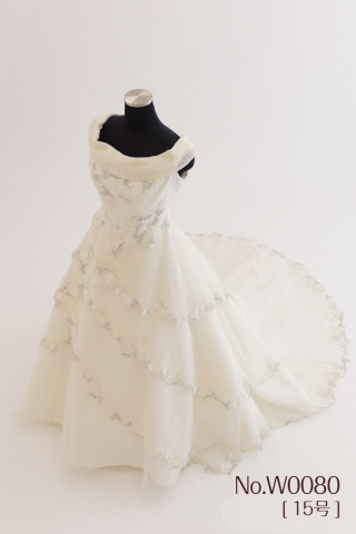 ウェディングドレス