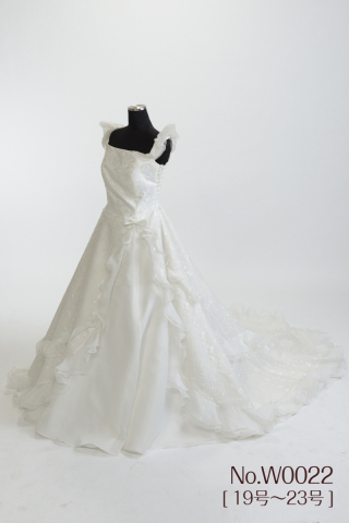 ウェディングドレス