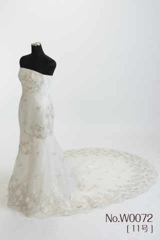 ウェディングドレス