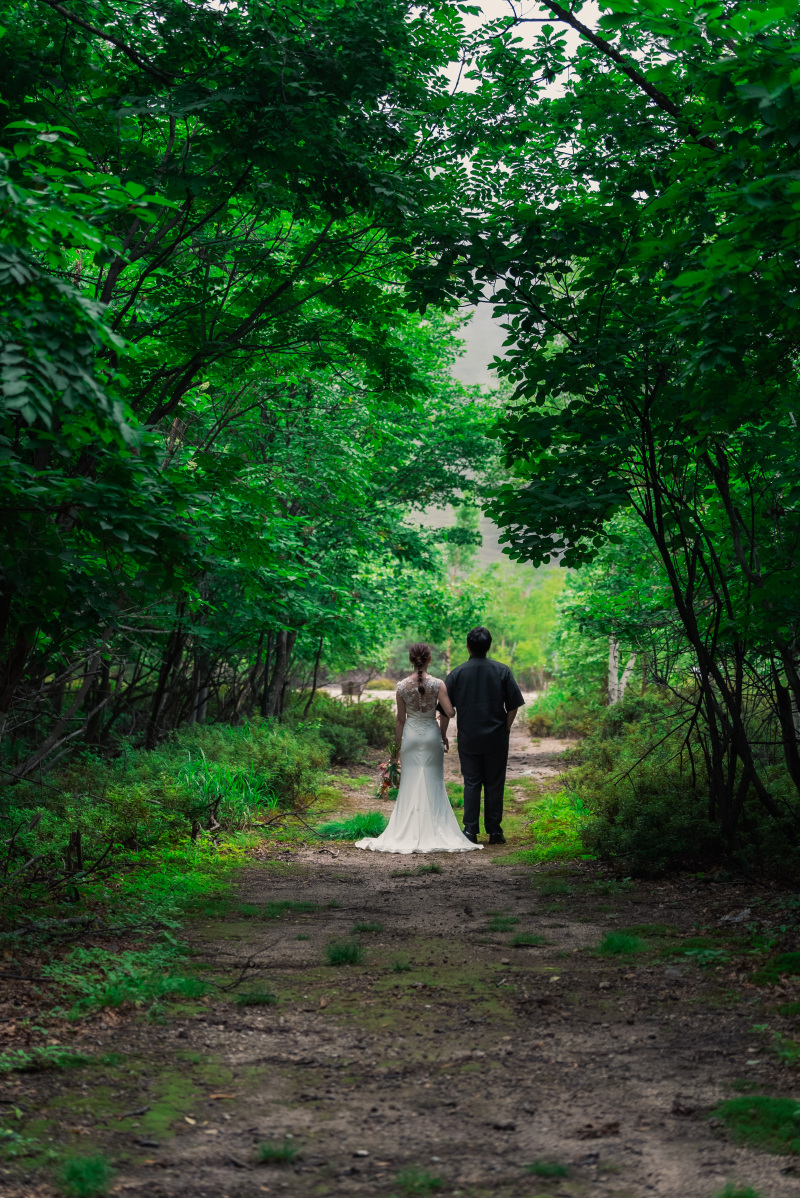 <硫黄山>で撮影するウエディングフォト(洋装1着+データお渡し100カット)