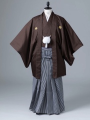 ブラウン紋付×スタンダード袴