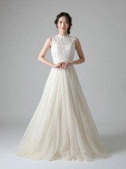 ハイネックエンブロ刺繍