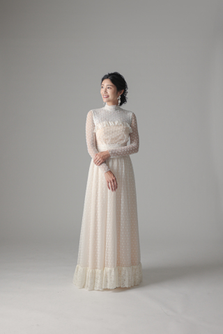 ピンクベージュドットスカート