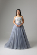 グレーホワイトトップス刺繍/DE-18018