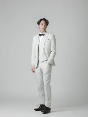 ノッチドラペルカジュアルグレー　ライトグレー