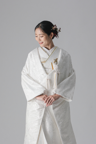 雲取松牡丹/ホワイト