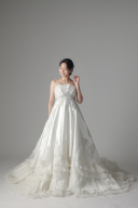 胸下大粒ジルコン裾フリルティアード