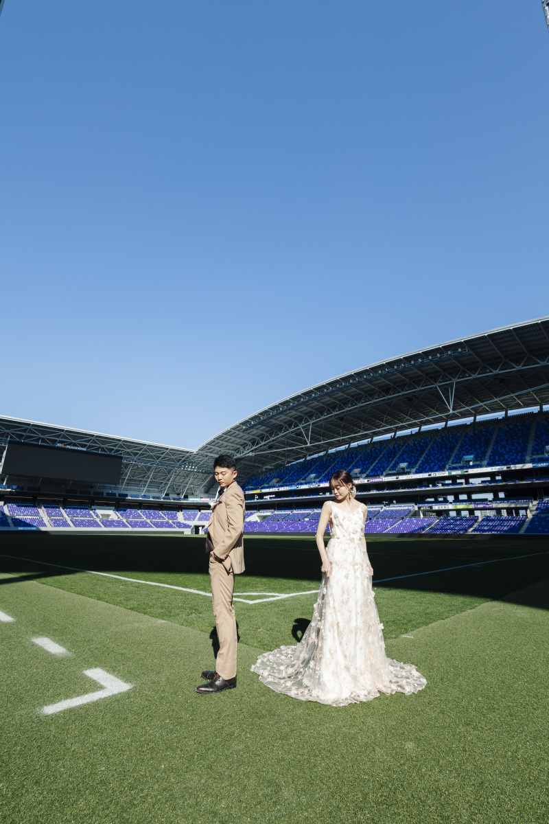 スタジアムで叶える、特別なフォトウェディング