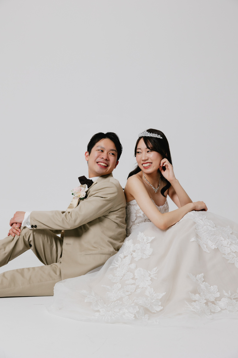 背中合わせショット