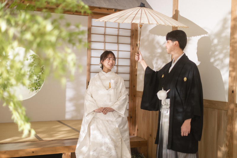 木漏れ日の中で