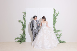 white&greenのチャペルスタジオでナチュラルウェディング