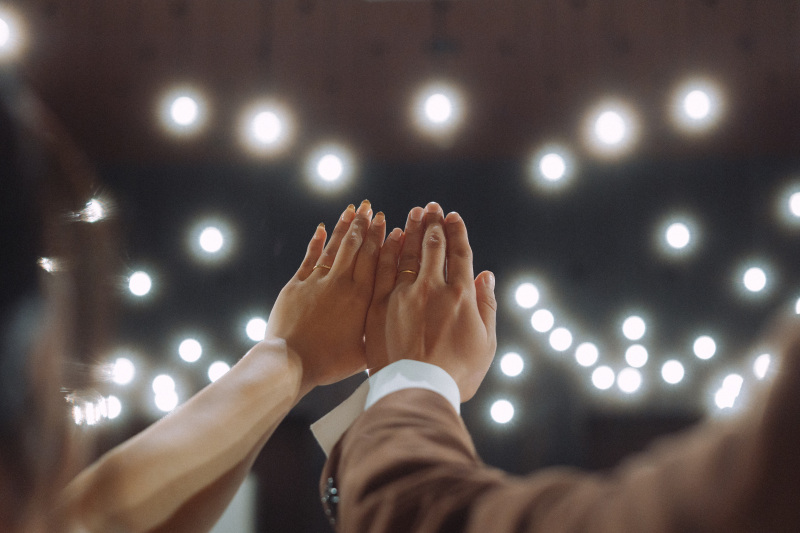 お二人の指輪と。