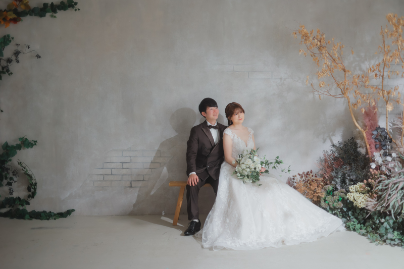 ベンチに座って