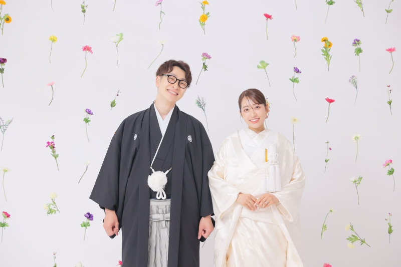 フラワーカーテンで華やかショット