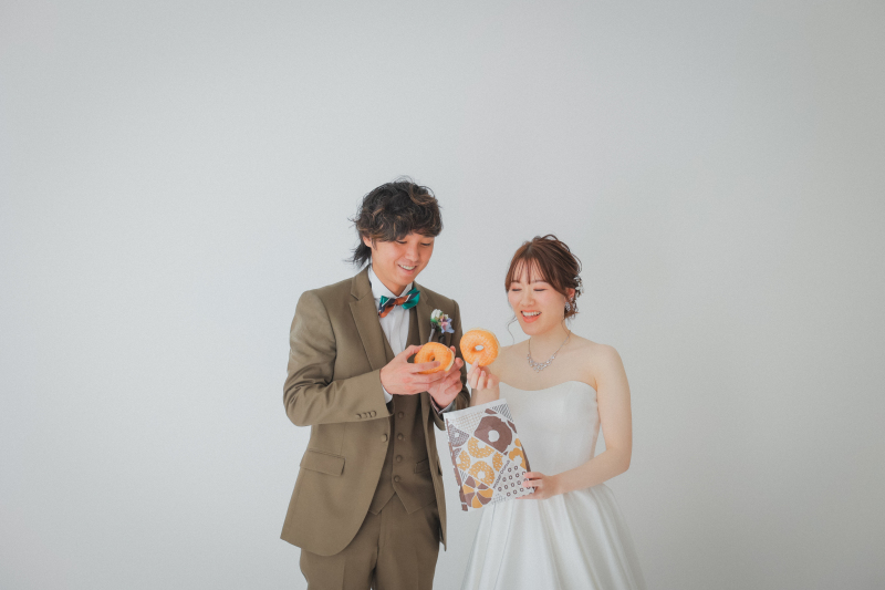 紙袋の中には...