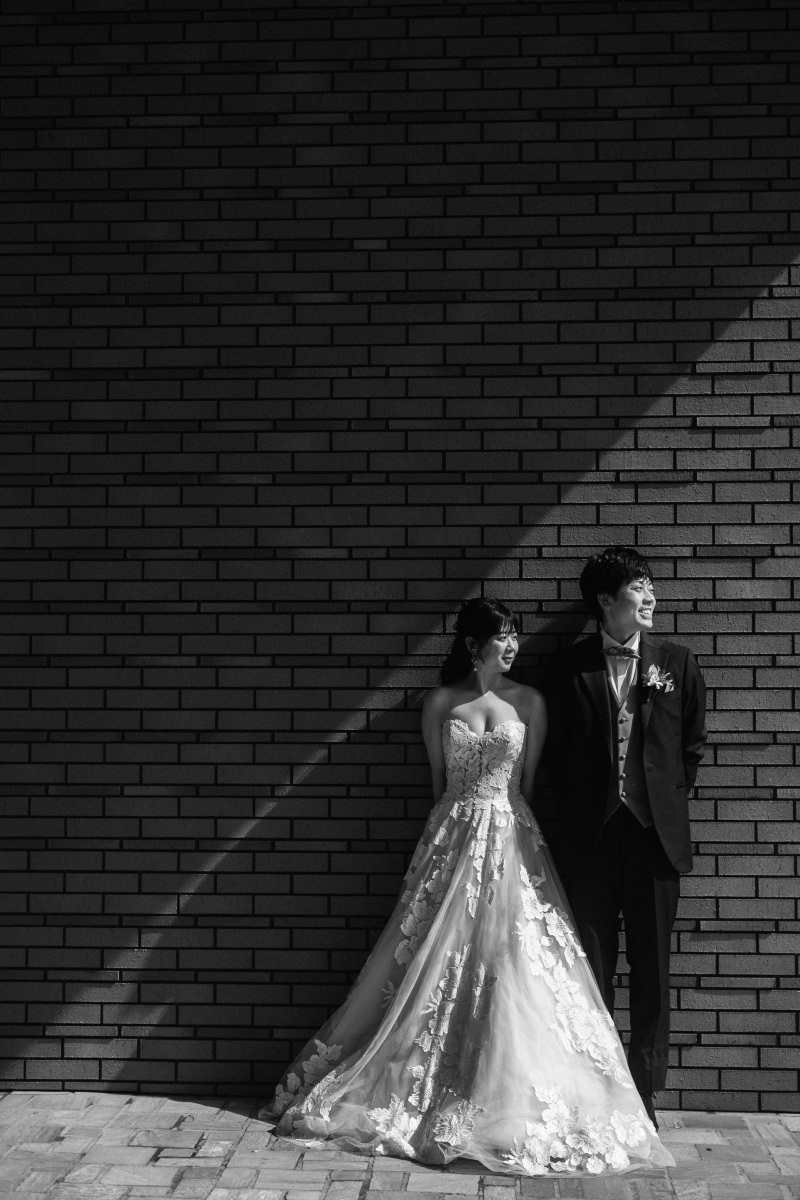 エントランス前で