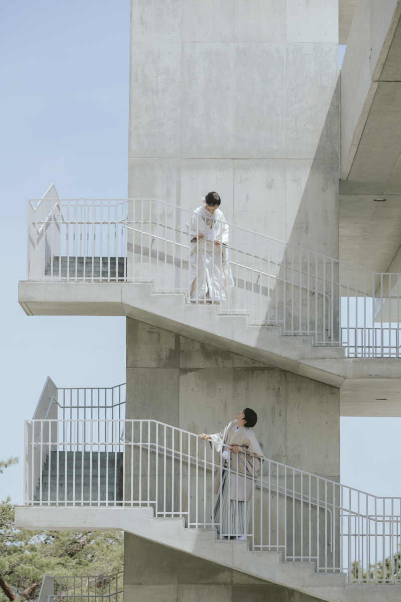階段を活かした撮影も！
