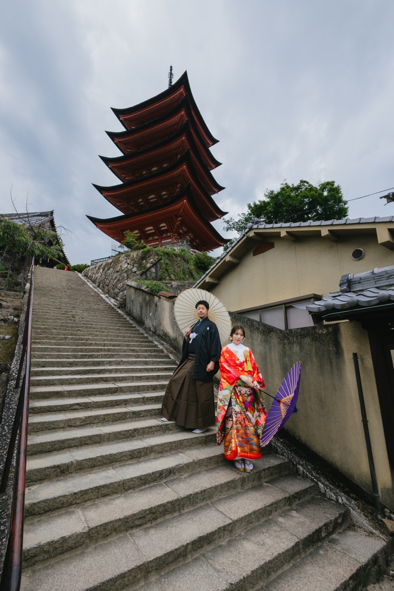 五重塔とお二人