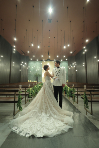 元宇品を満喫！チャペルと海岸で