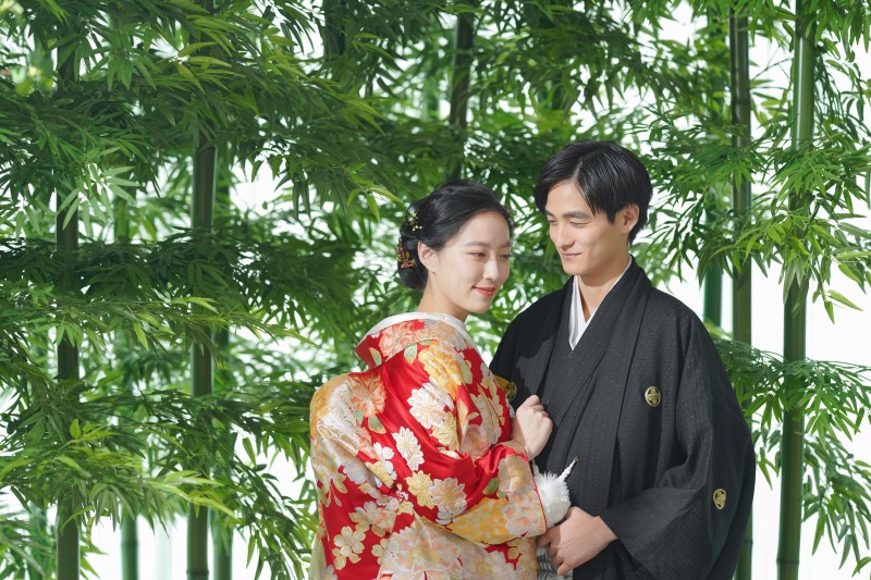 【新アイテム"暖簾"が登場！】白無垢&色打掛2着 和装屋内庭園スタジオプラン【全データ美肌加工付き！】