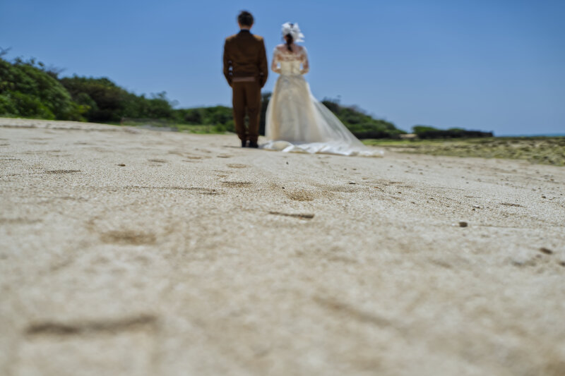 ビーチでの撮影!!美男美女の顔出しNGのご夫婦でした♩