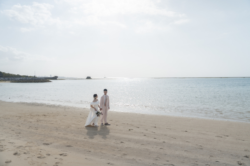 ビーチでのお散歩風景は鉄板