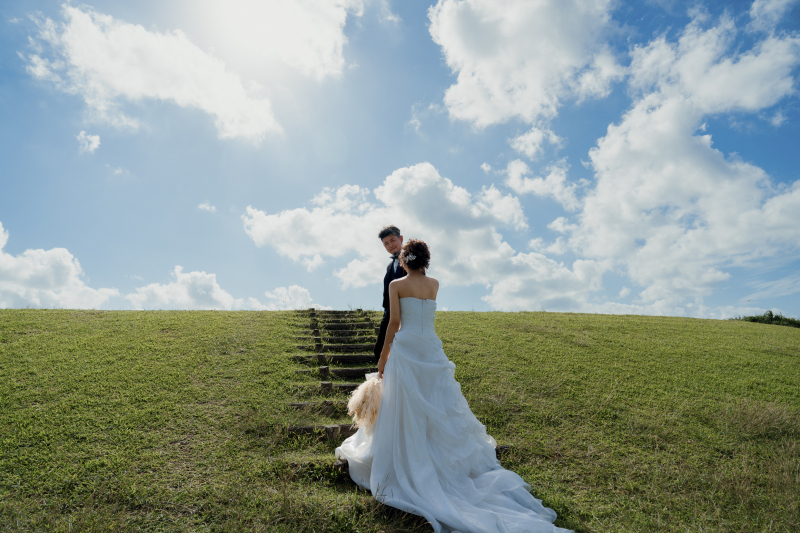 ドレスの後ろ姿が綺麗です〜