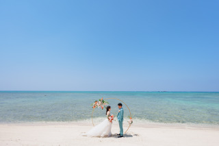 ご友人からアーチ&ブーケオプションをプレゼントしていただきました♩