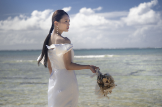 スタイリッシュな髪形ご希望の新婦様♡とってもお似合いでした！！