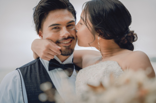 少し照れの残る可愛らしい新郎さん！！！自然な表情をしっかりと残します！