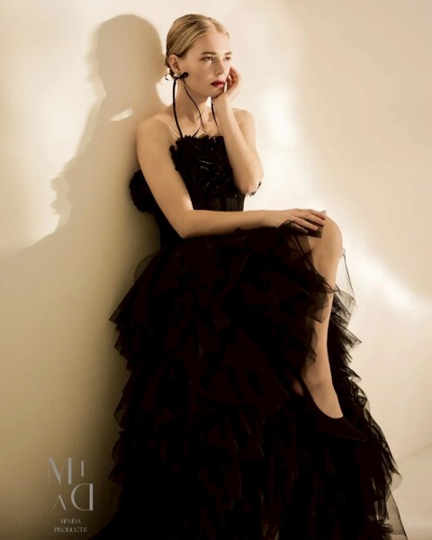 5月まで延長⭐︎【美肌補正込み♡有料ドレスが半額♡】フォト100枚保証・選べるロケ地・ヘアメイク&衣装&小物一式込