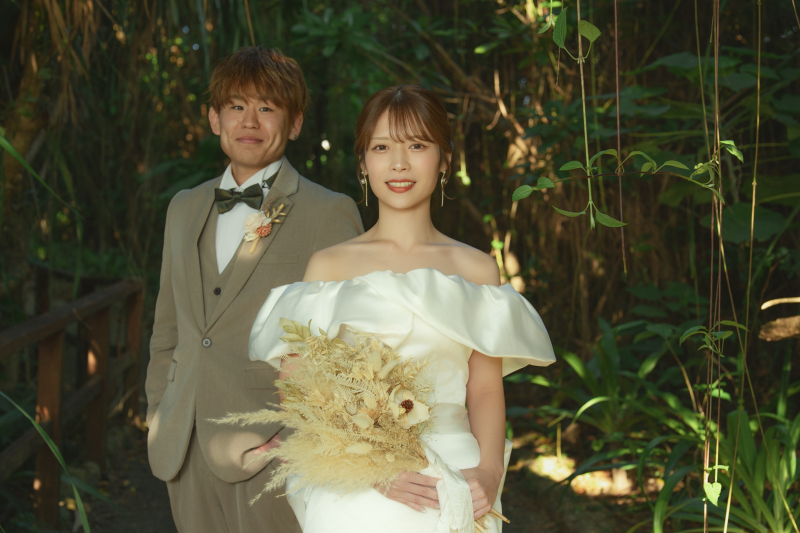 1月中にご成約の方！【フォト100プラン】指定ビーチ・100カット・ヘアメイク&衣装&小物一式込