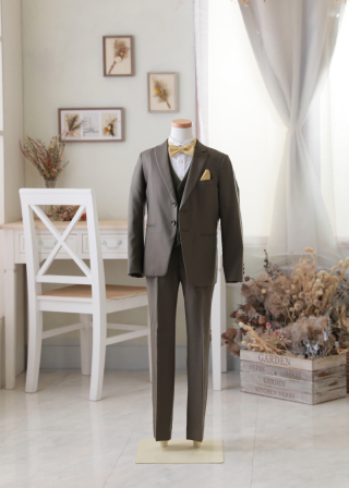 お子様（9～11才）タキシード　10-18T-Brs