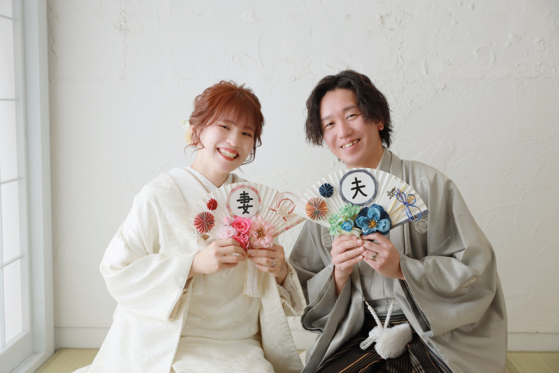 扇子を持って♪