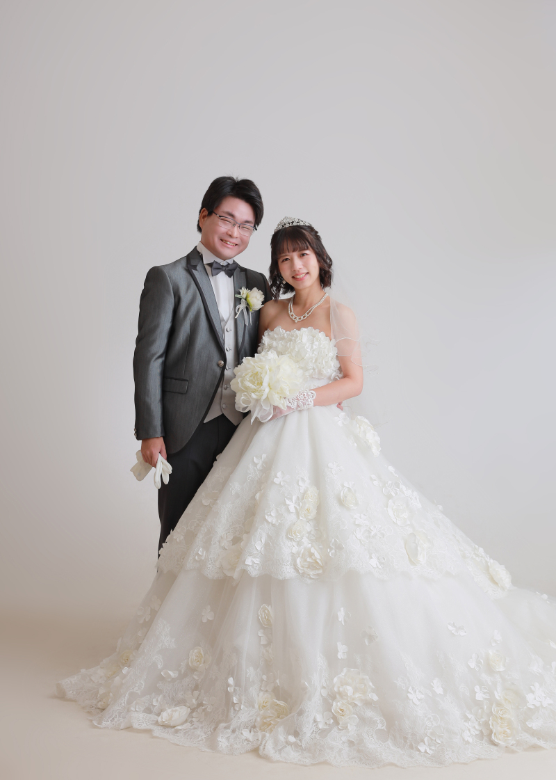 プリンセスラインのウェディングドレスで♡